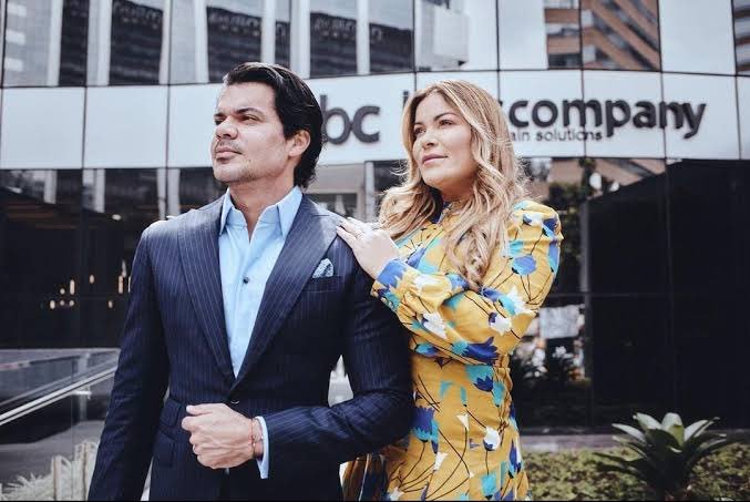 Foragidos da Justiça, casal dono da Braiscompany é condenado a quase 150 anos de prisão